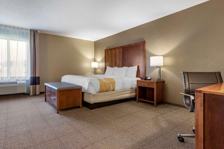 Room 21 of 36