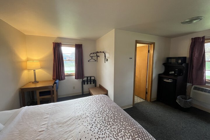 Room 26 of 38