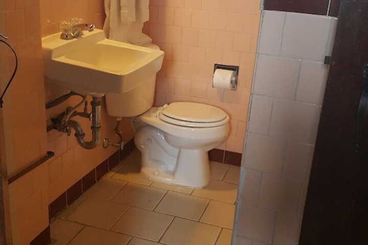 Room 19 of 45