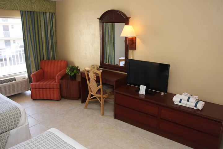 Room 19 of 39