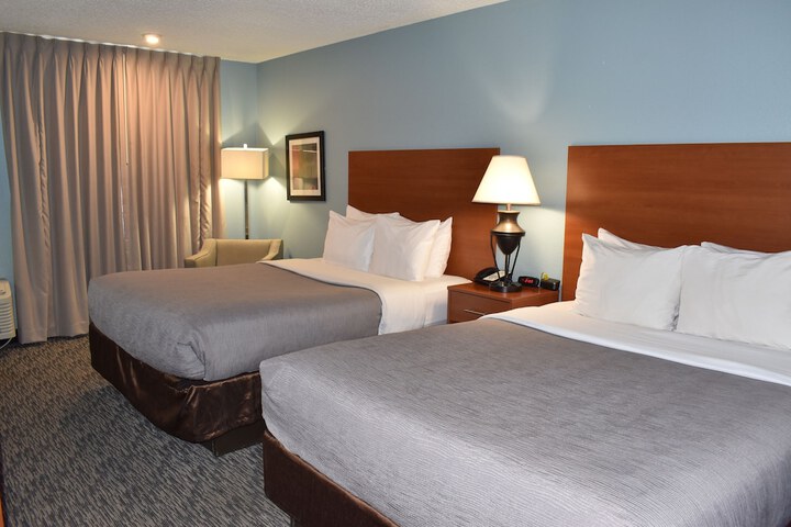Quality Inn and Suites Garden of the Gods