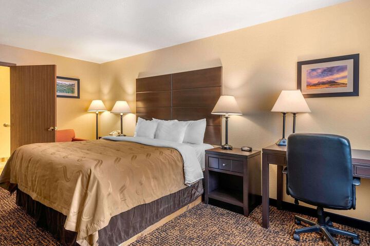 Room 36 of 38