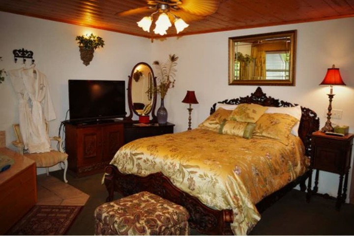 Echo Canyon Spa Resort (Adults Only)
