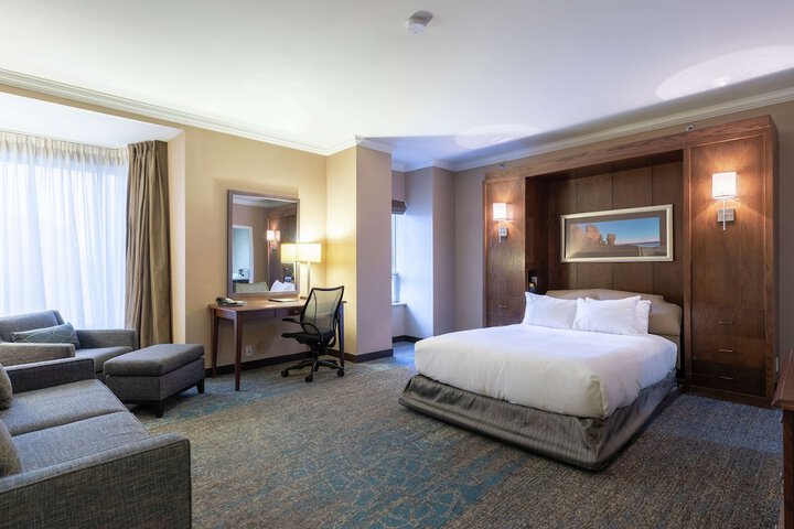 Room 30 of 60
