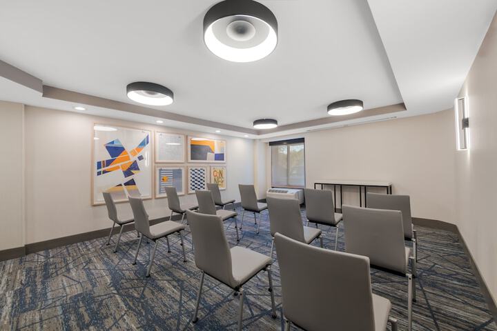 Holiday Inn Express Hampton - Coliseum Central by IHG