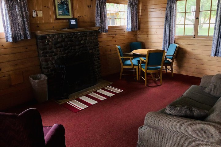 Room 47 of 146