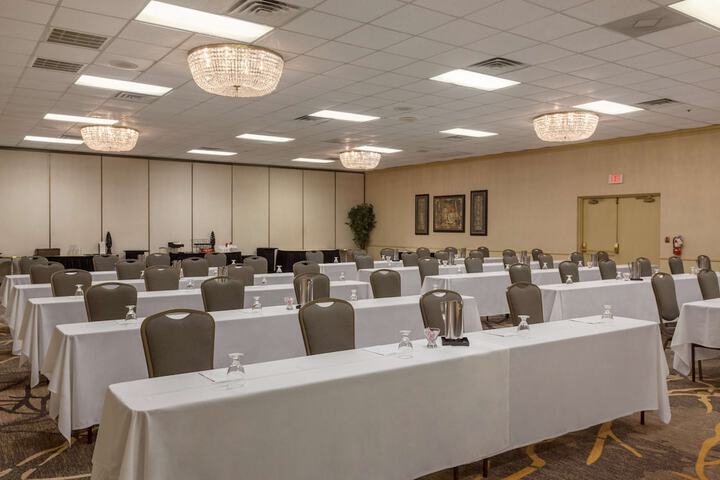 Embassy Suites Hotel Baton Rouge