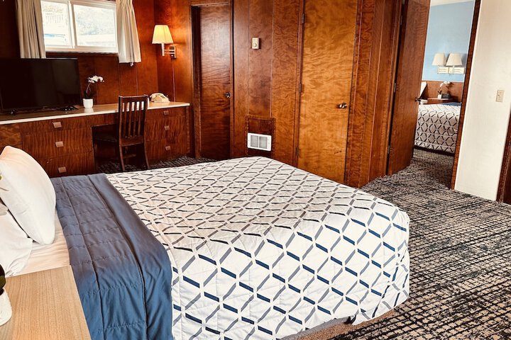 Room 17 of 51