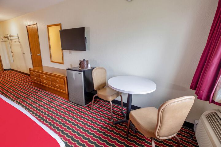 Room 54 of 73