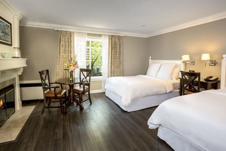 Room 21 of 37