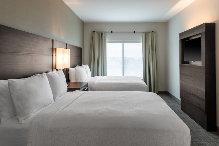 Room 30 of 48