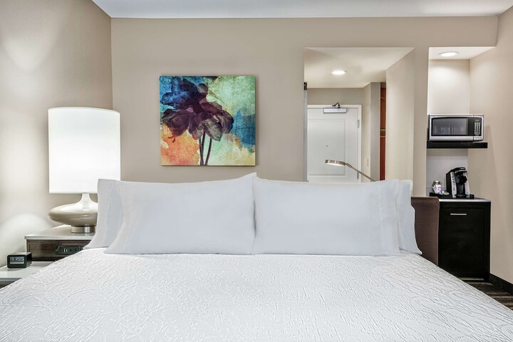 Room 15 of 31