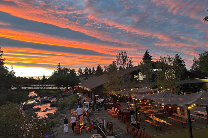 Riverhouse Lodge