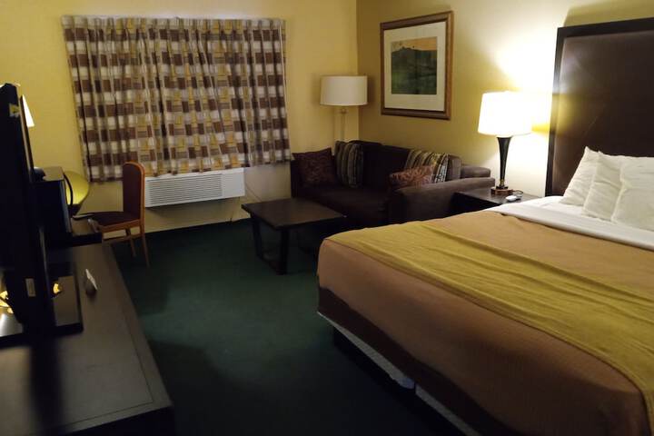 Americas Inn