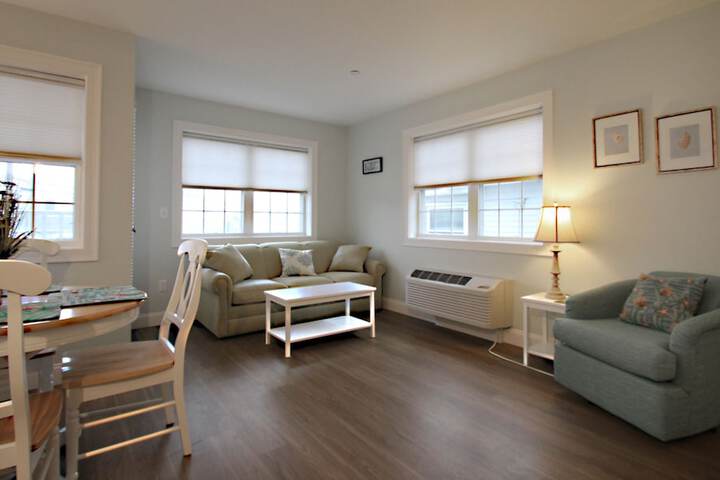 Atlantic Ocean Suites
