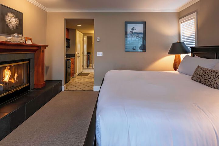 Cannon Beach Hotel Collection