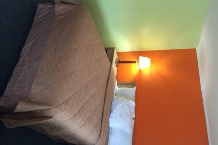 Room 15 of 45