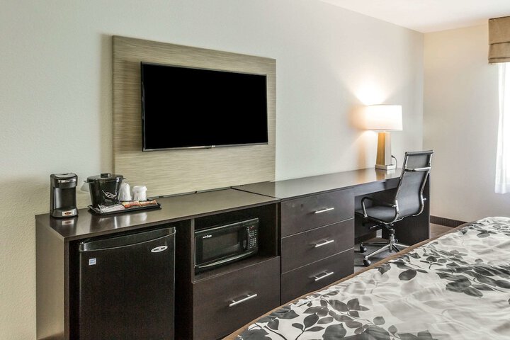 Sleep Inn & Suites Dayton South