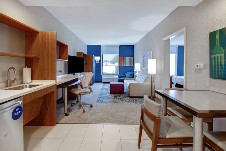 Room 36 of 50