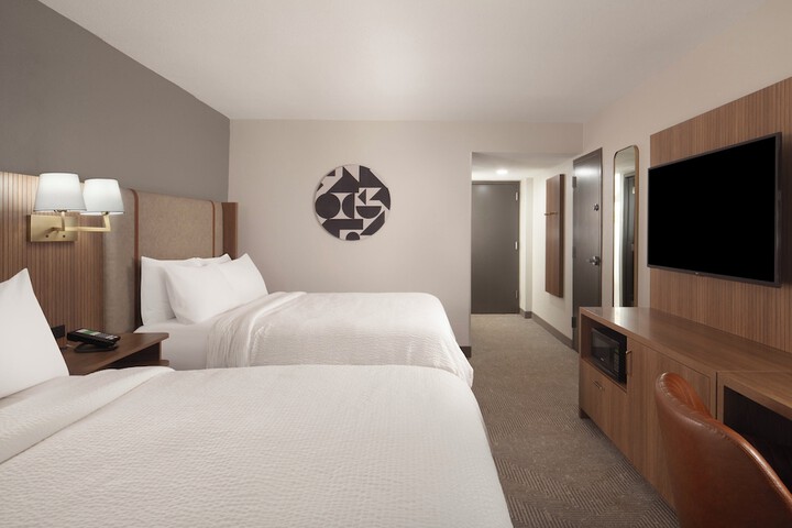 Room 62 of 86