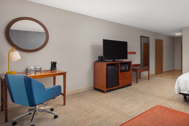 Room 21 of 48
