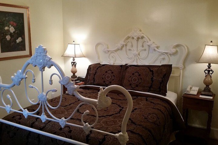 The Country Inn of Berkeley Springs