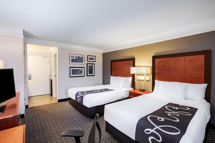 Room 21 of 30