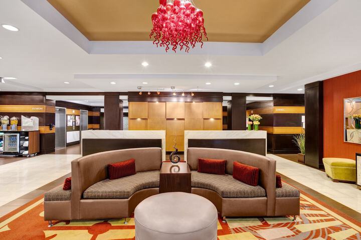 Hotel 4 of 115