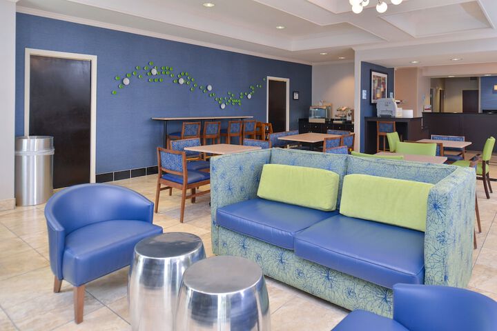 Hotel Interior 10 of 61
