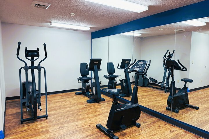 Comfort Inn & Suites Sheboygan I-43