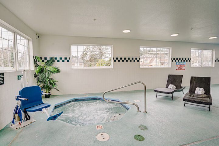 The Ashley Inn & Suites