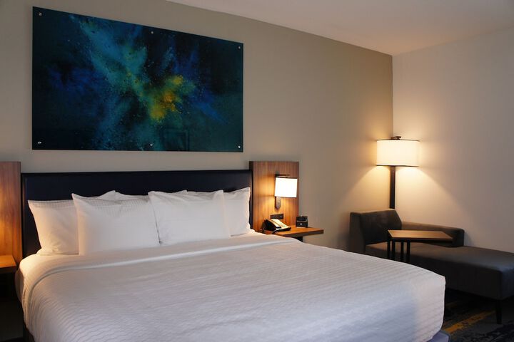 La Quinta Inn & Suites by Wyndham Texas City I 45