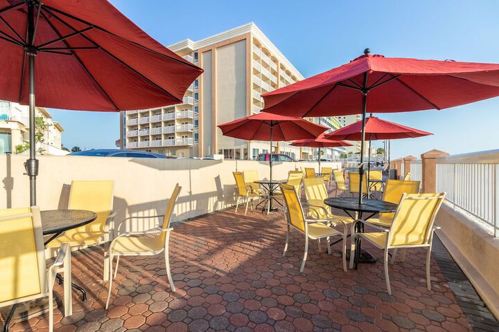 Hampton Inn Daytona Shores - Oceanfront