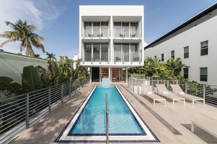 Pool 4 of 45