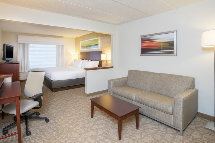 Holiday Inn Baltimore BWI Airport by IHG