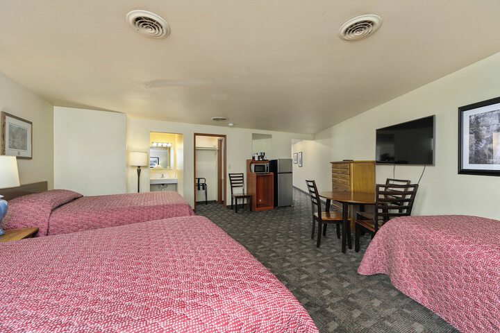 Room 91 of 128