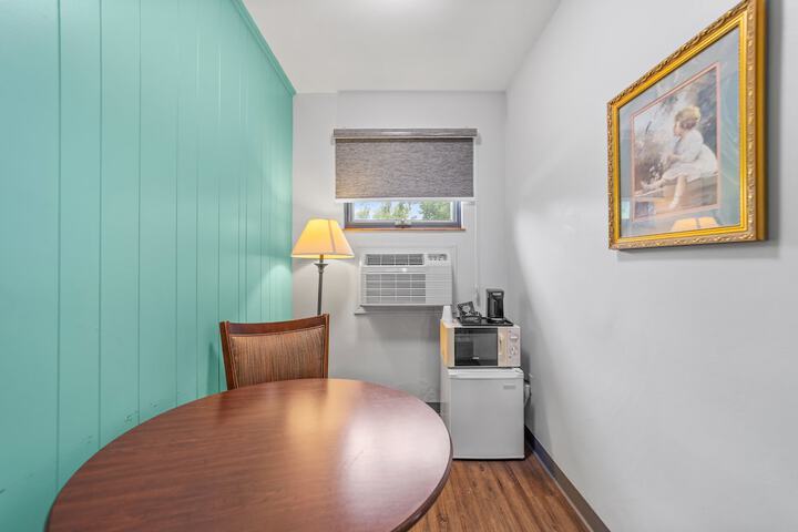 Room 45 of 60