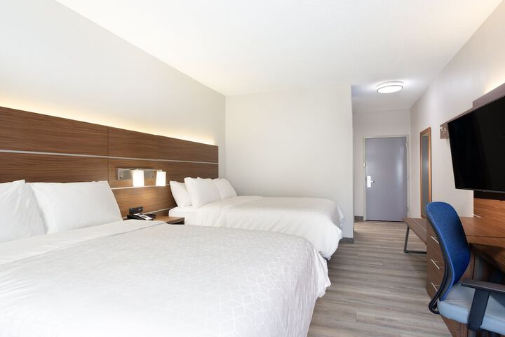 Room 15 of 44