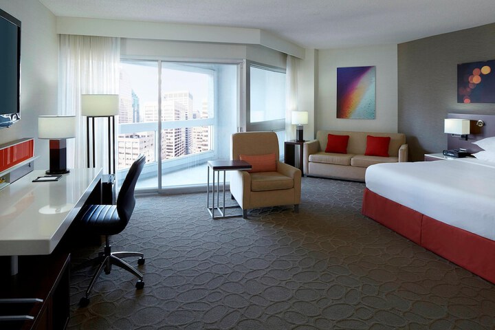 Room 31 of 73