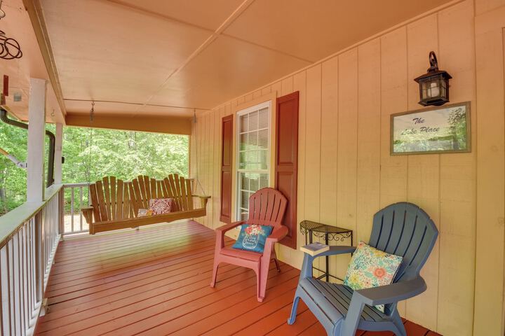 The Lake Place Cabin w / Golf Cart & Free Kayaks!