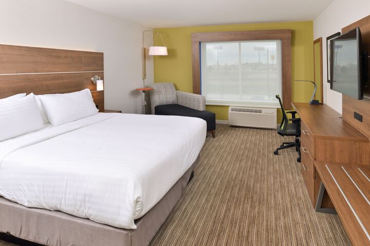 Room 47 of 62