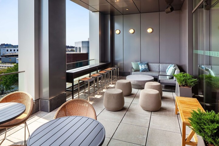 Terrace/Patio 46 of 47