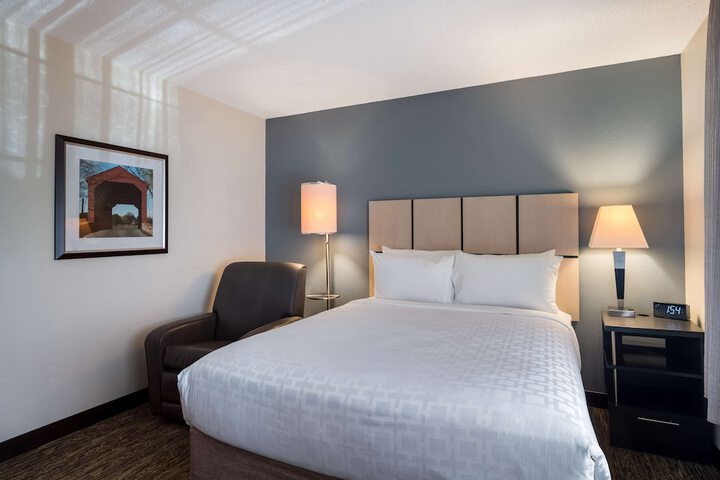 Room 16 of 21
