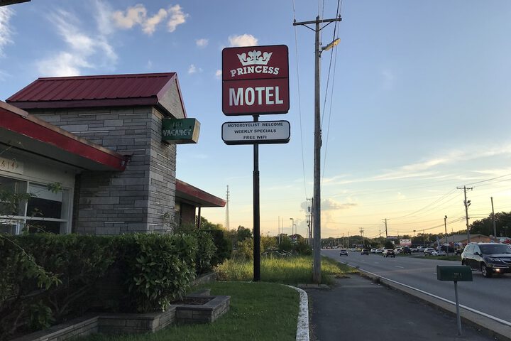 Princess Motel Maryville