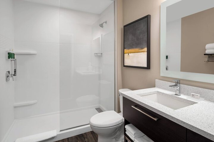 Room 15 of 31