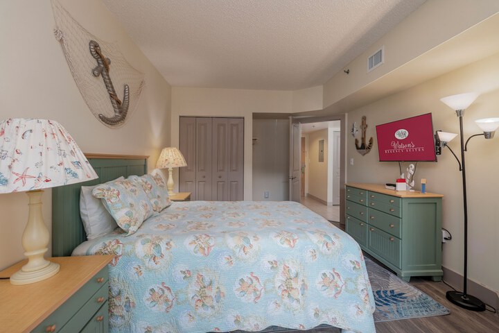 Watsons Regency Suites