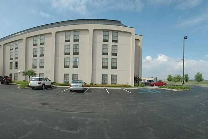 Hotel 4 of 40