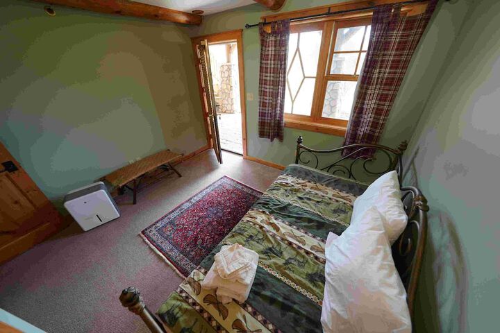 Room 79 of 241