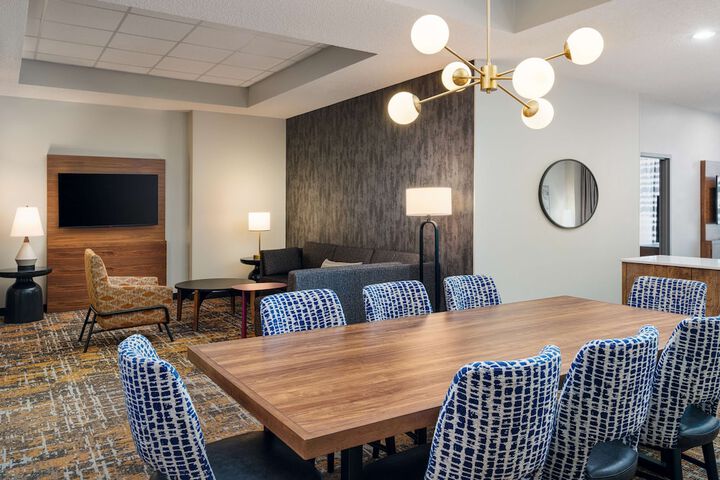 Embassy Suites by Hilton Huntsville