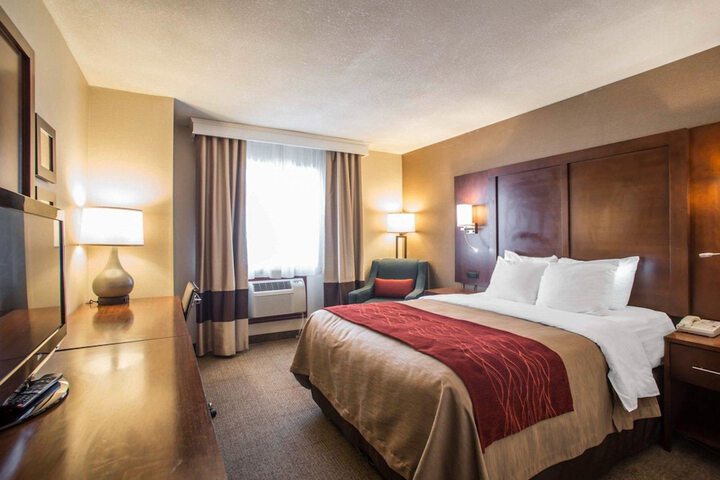Quality Inn & Suites Boonville - Columbia
